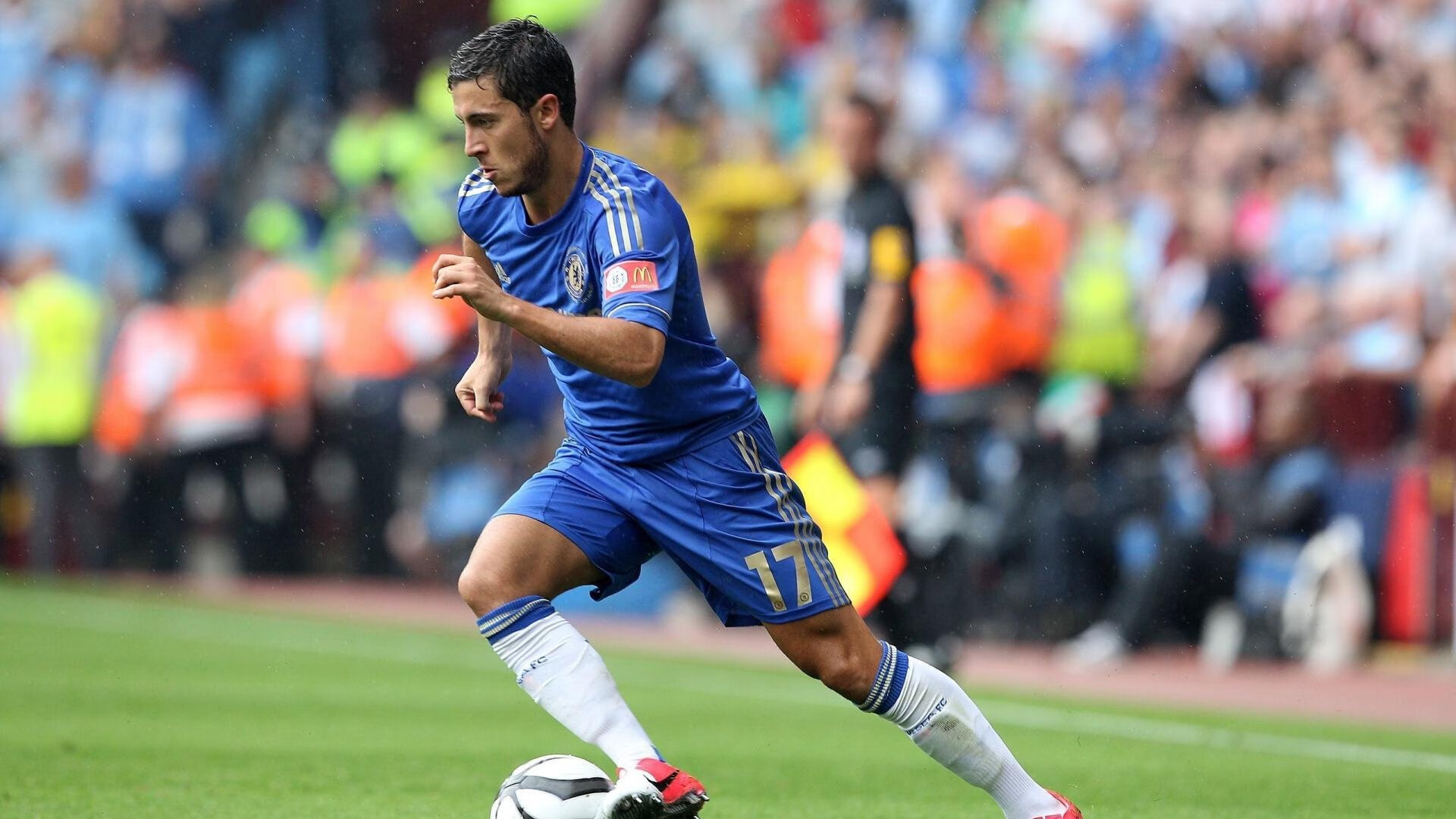 英超裁判使用语义情境回放减少比赛中争议焦点失控,英超裁判安排